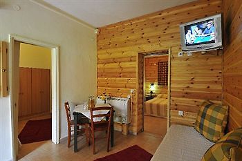 Gonen Holiday Village - Lodge Экстерьер фото